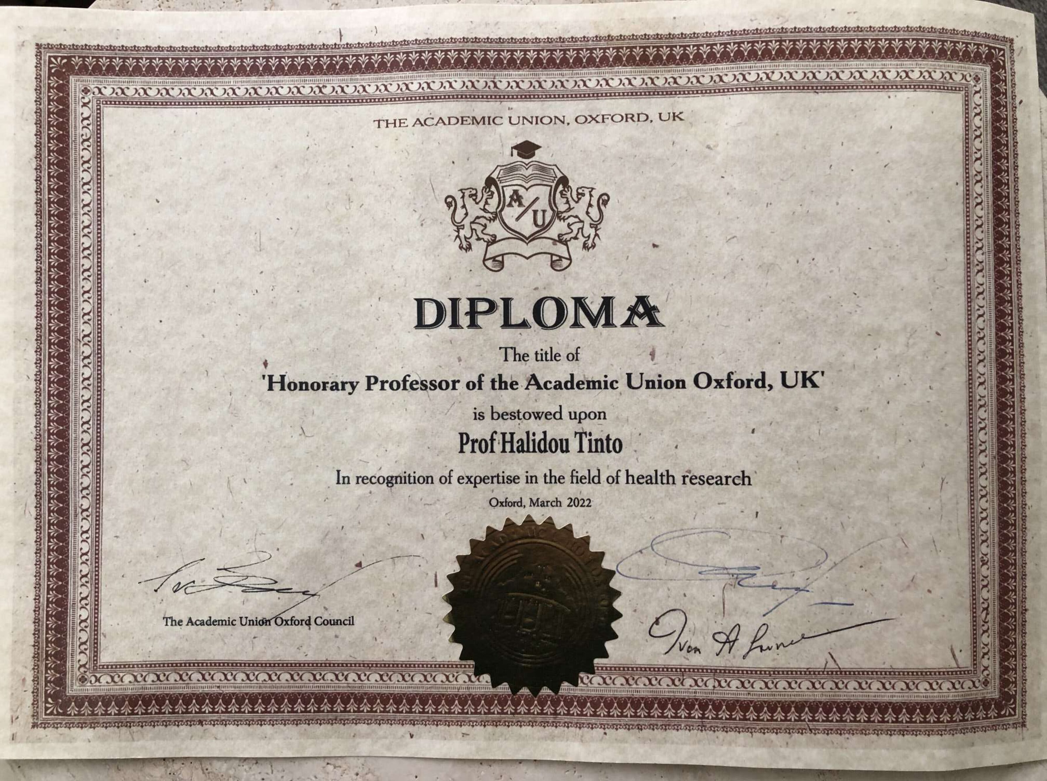 Honorary professor of the Academic Union Oxford, UK